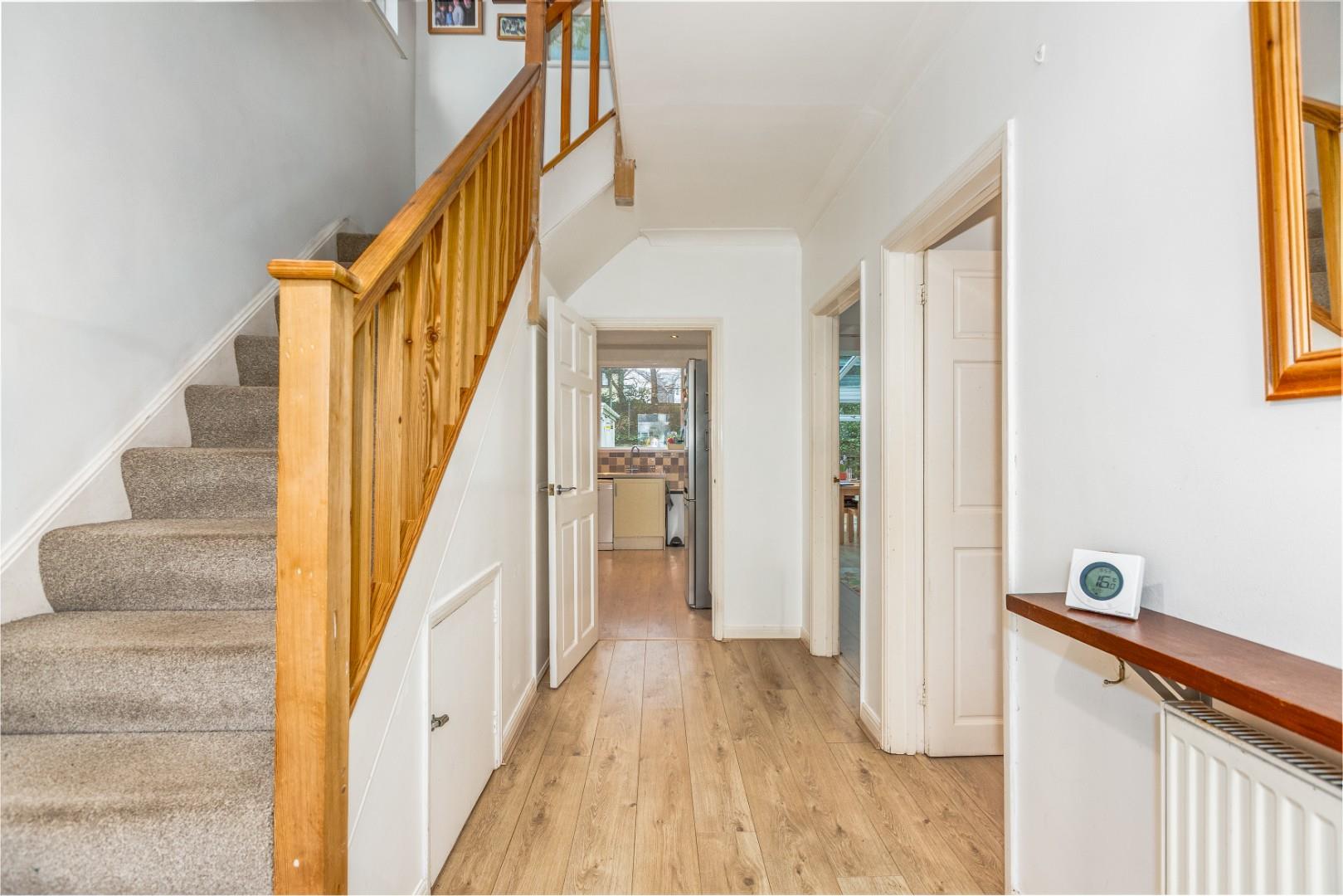 Green Close, Mayals, Swansea, SA3 5DW